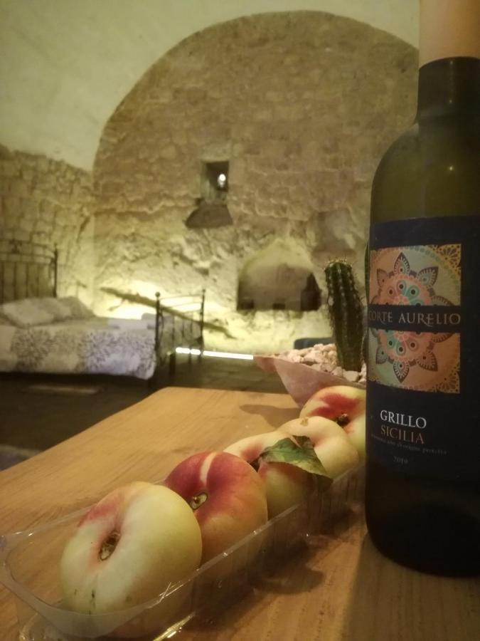 Ferienwohnung la Postierla Modica Exterior foto