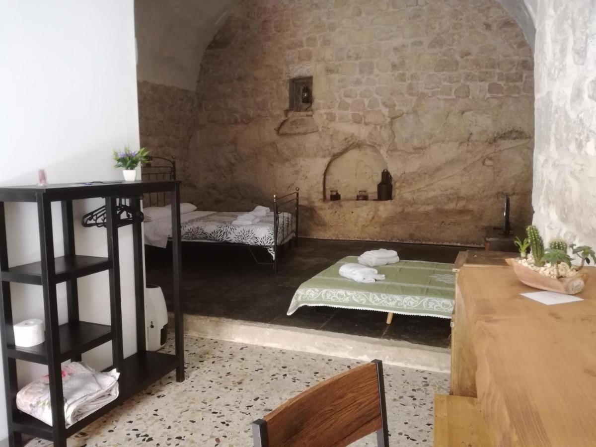 Ferienwohnung la Postierla Modica Exterior foto